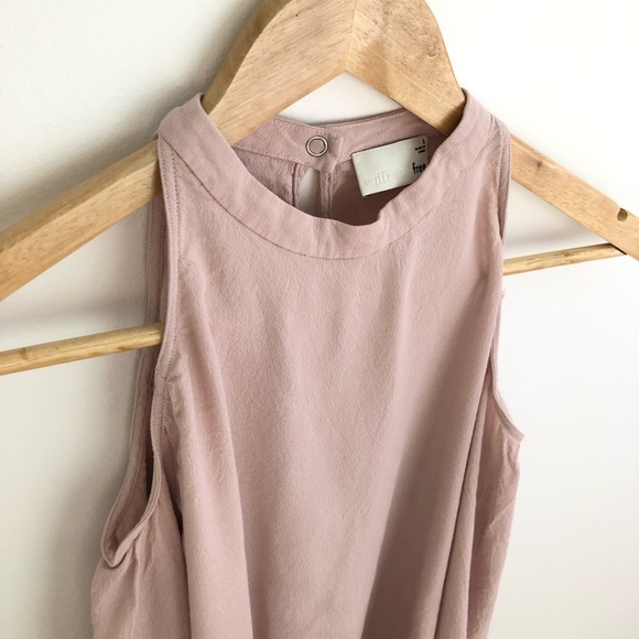 Aritzia Blouse - Picture 3 of 8